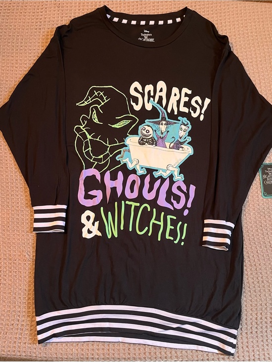 Disney Other - NWT Disney Nightmare Before
Christmas Oogie Boogie Lock,Shock,Barrel Nightshirt